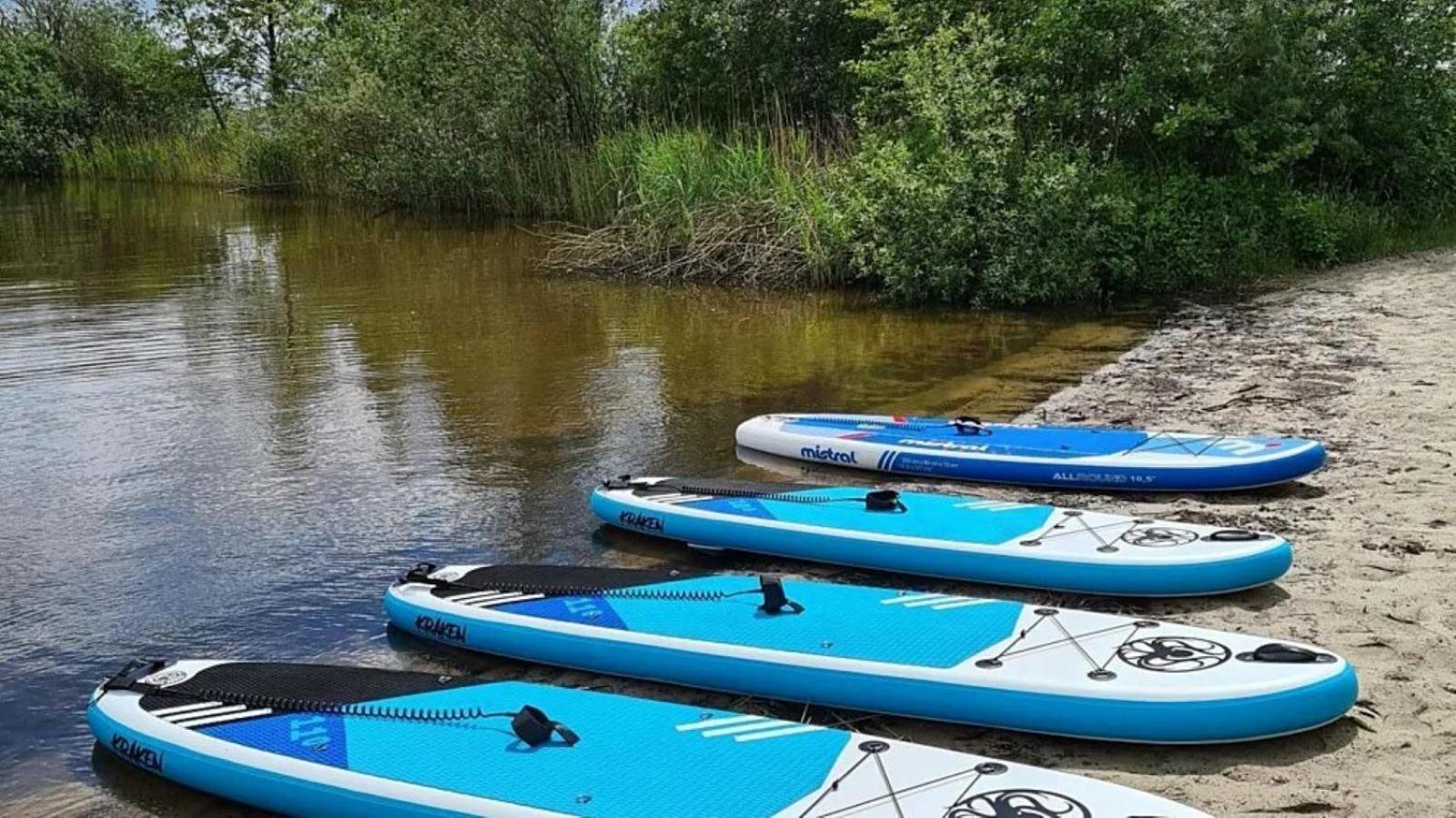 Вілла Kajuit423 6Pers 5Sterren Vakantiepark Bergumermeer Aan Het Water In Friesland Met Zwembad Suameer Екстер'єр фото